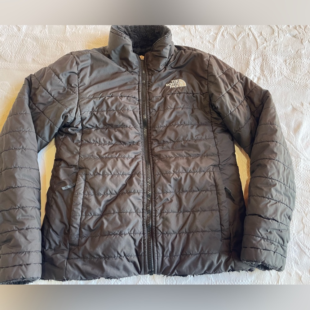 The North Face girls mossbud reversible jacket. PLEASE read description.